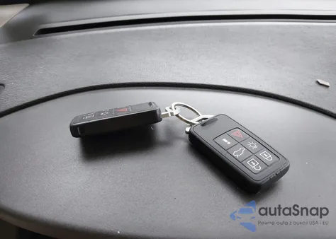 2013 Volvo Xc60 3.2/3.2 Platinum/3.2 Premier/3.2 Premier Plus from USA, damaged, VIN YV4940DZXD2373056